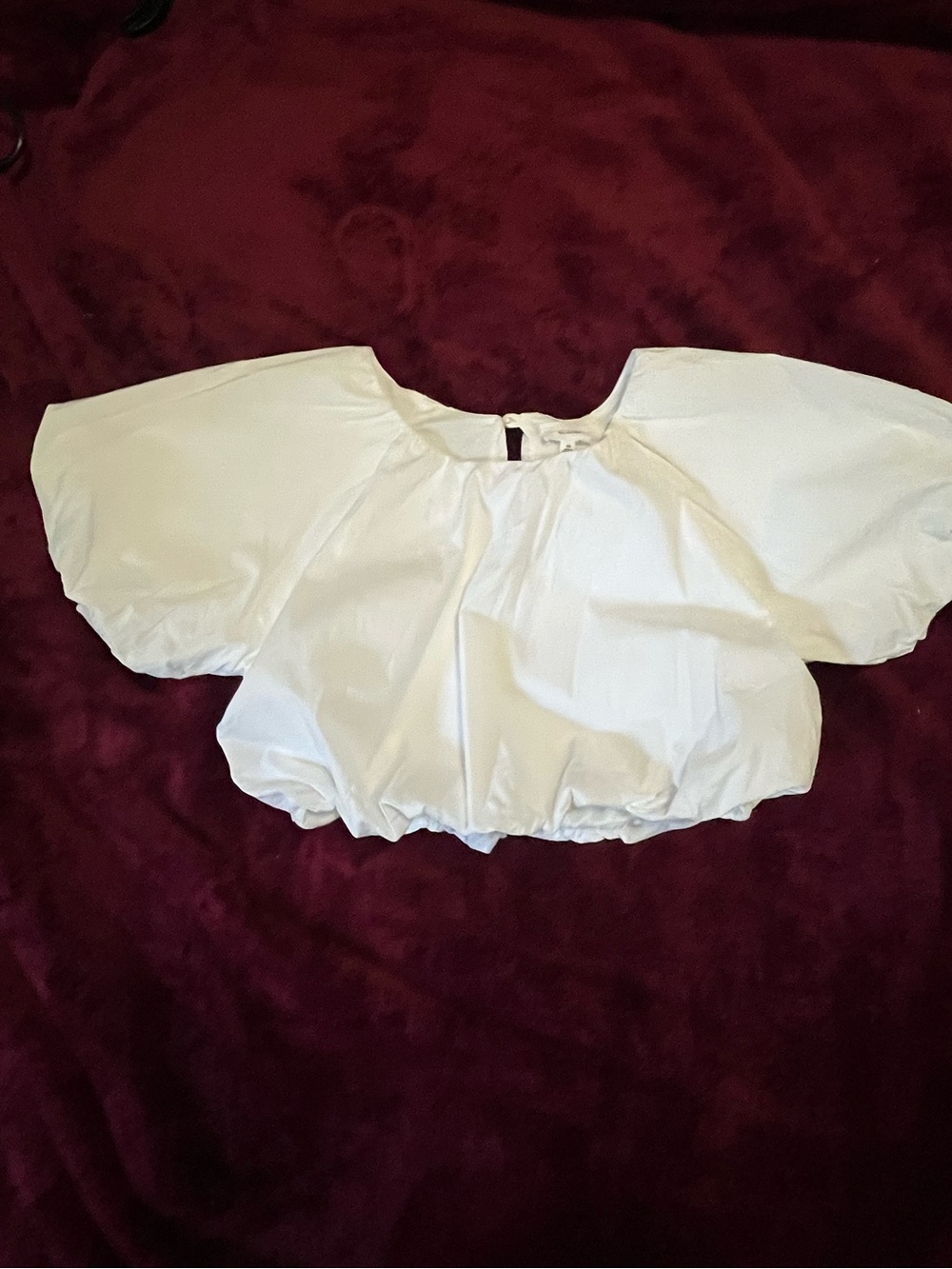 Le Lis White Puff Sleeve Crop Top